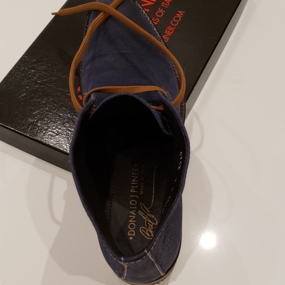 Donald J Pliner Ankleboot - Picture 3 of 4